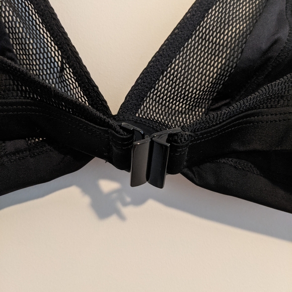 Fishnet bikini - Picture 3 of 5